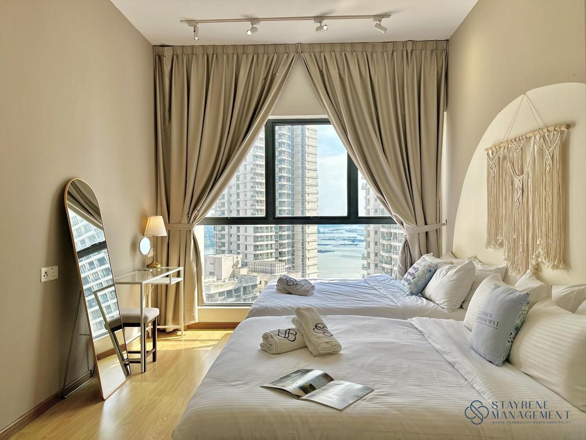 Three-Bedroom Superior Apartment