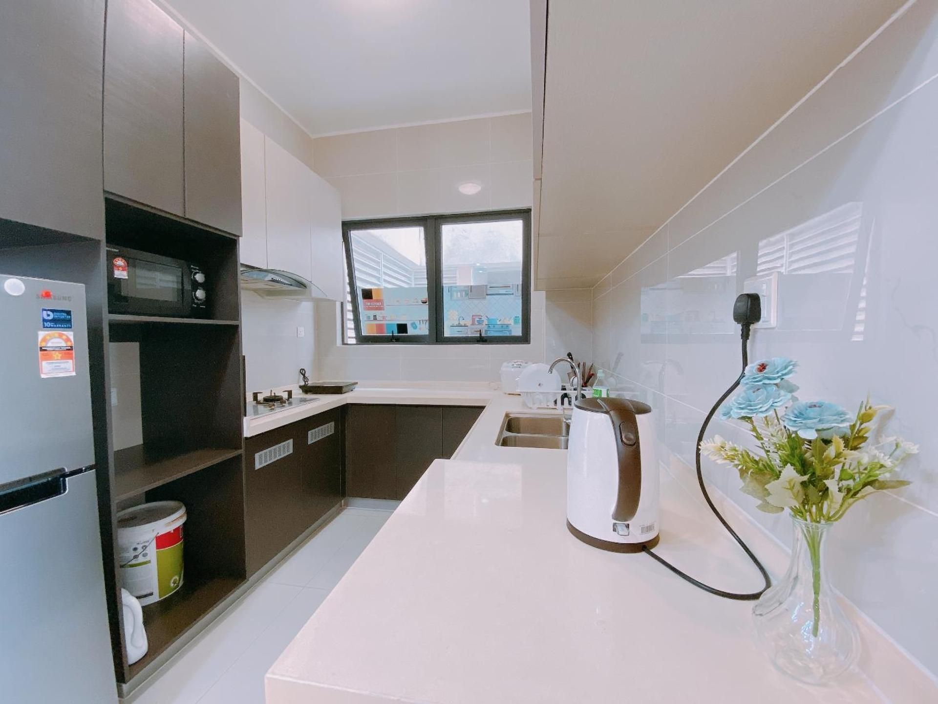 2 Bedroom