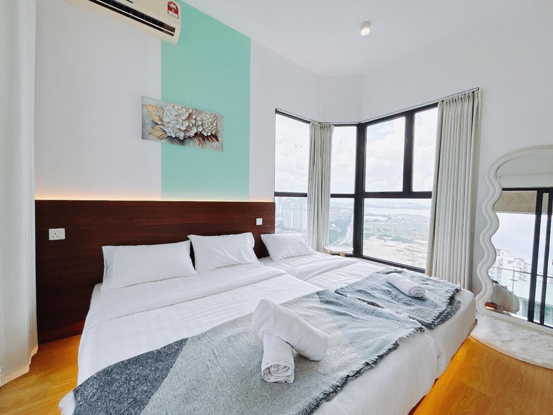 Three-Bedroom Apartment with Sea View