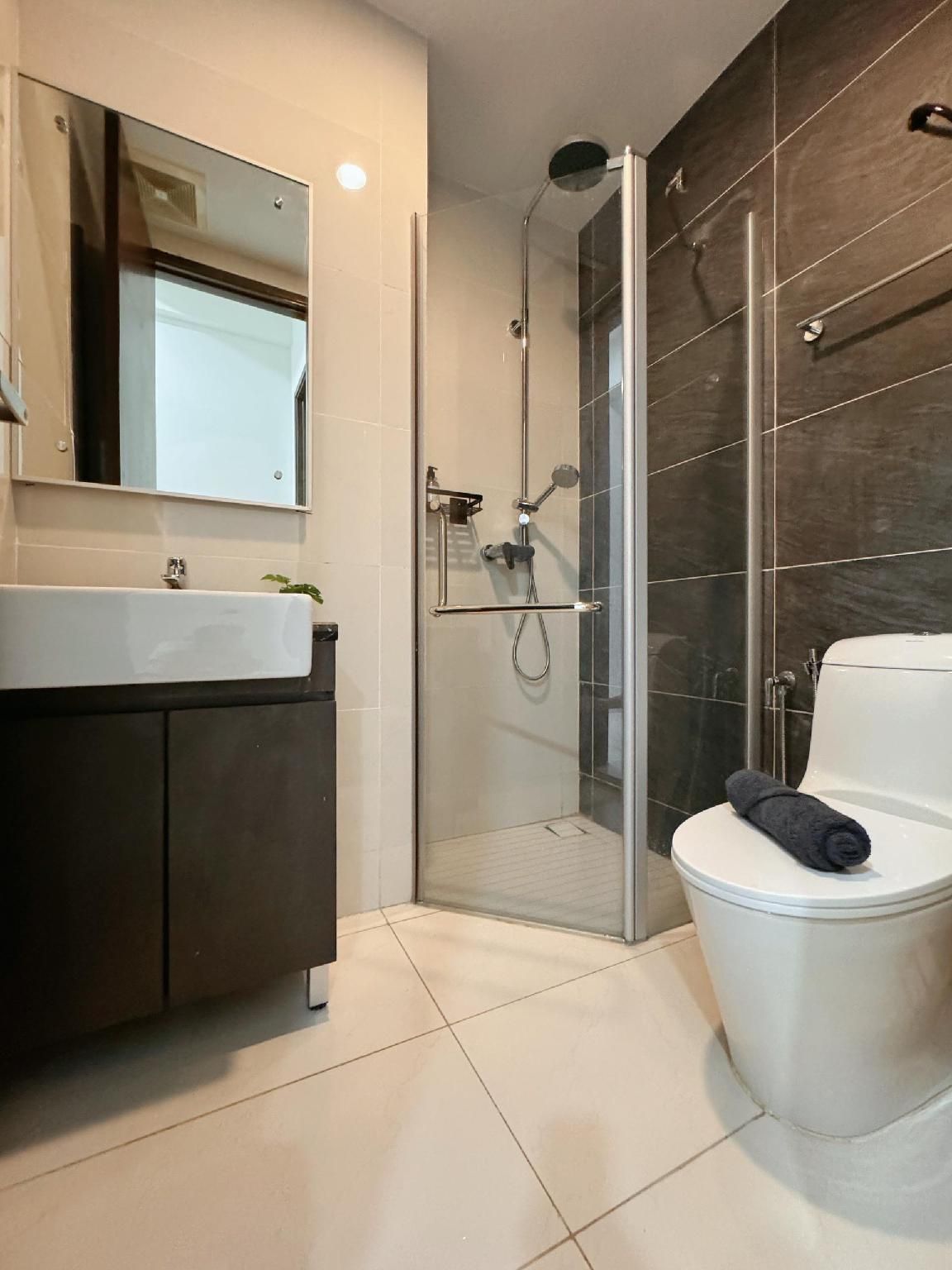 Apartment - 3 Bedrooms