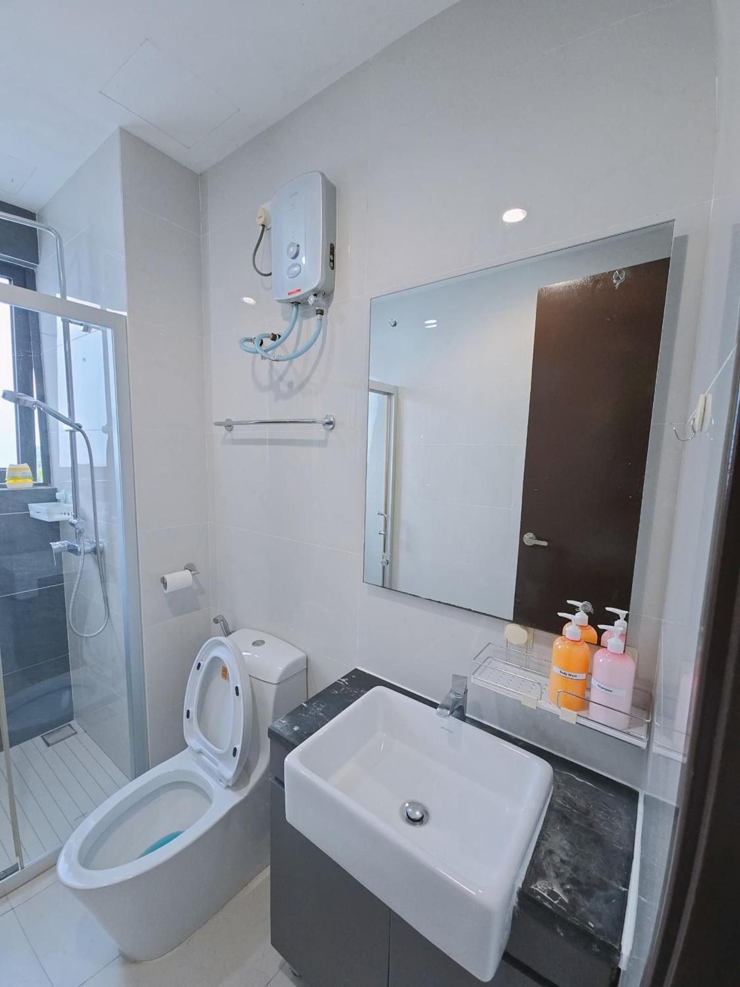 Two-Bedroom Apartment with Partial Ocean View