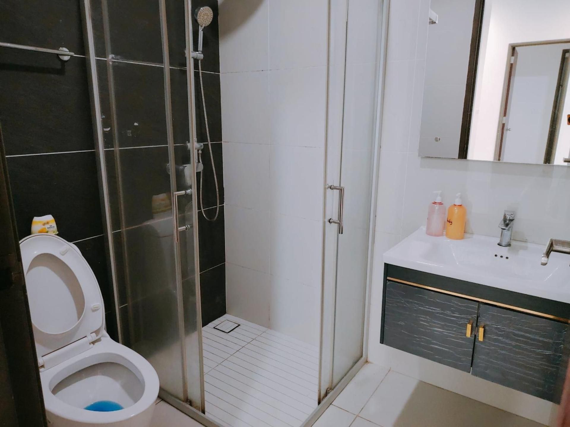 Two-Bedroom Apartment with Bay View