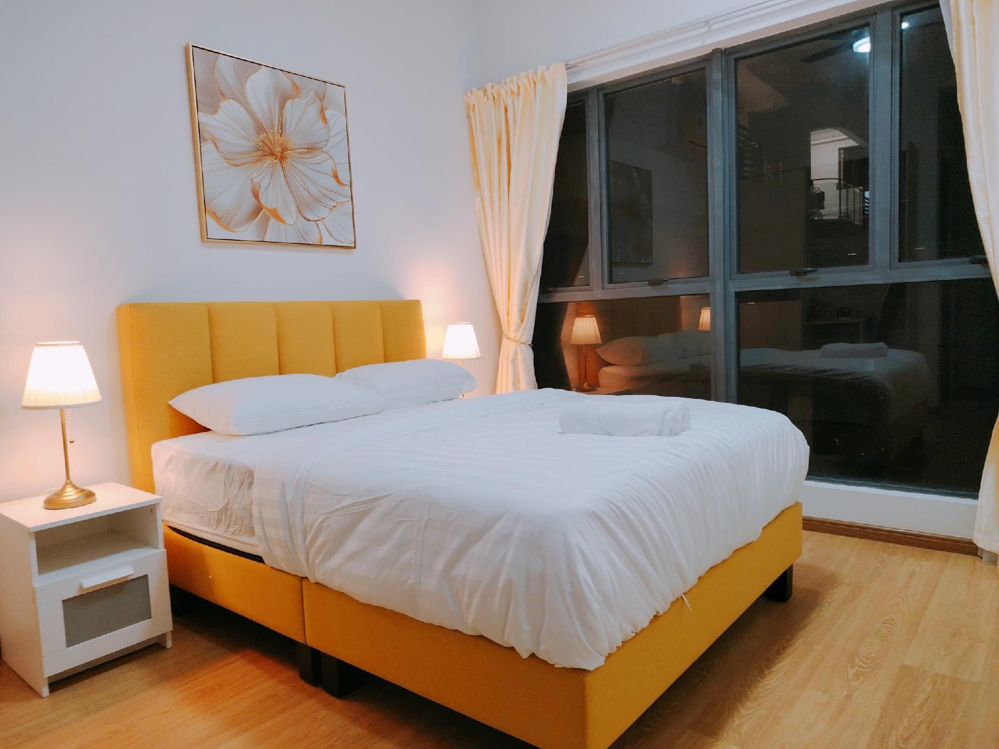 Two Bedroom Apartment with Balcony