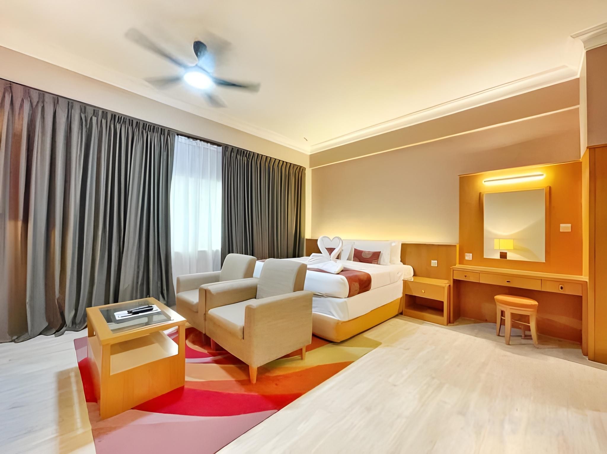 Studio Suite with 2 Single Beds