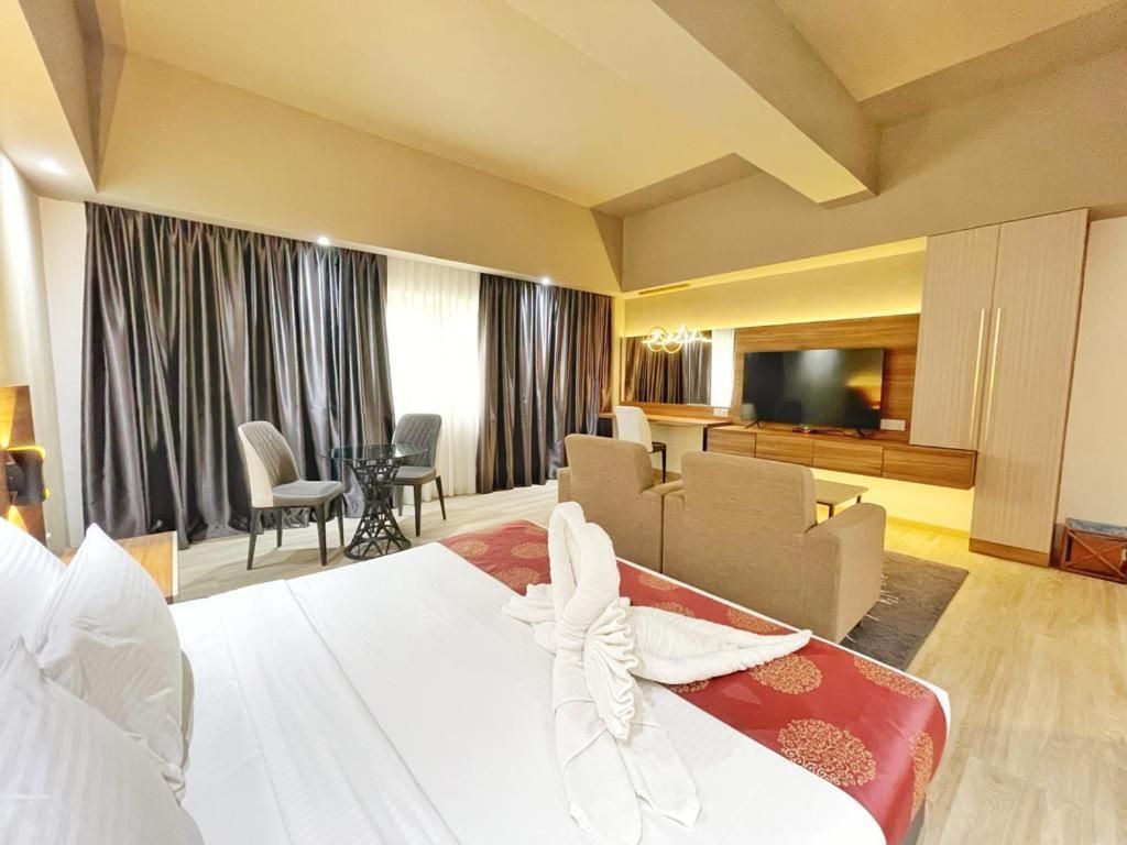 Executive King Room