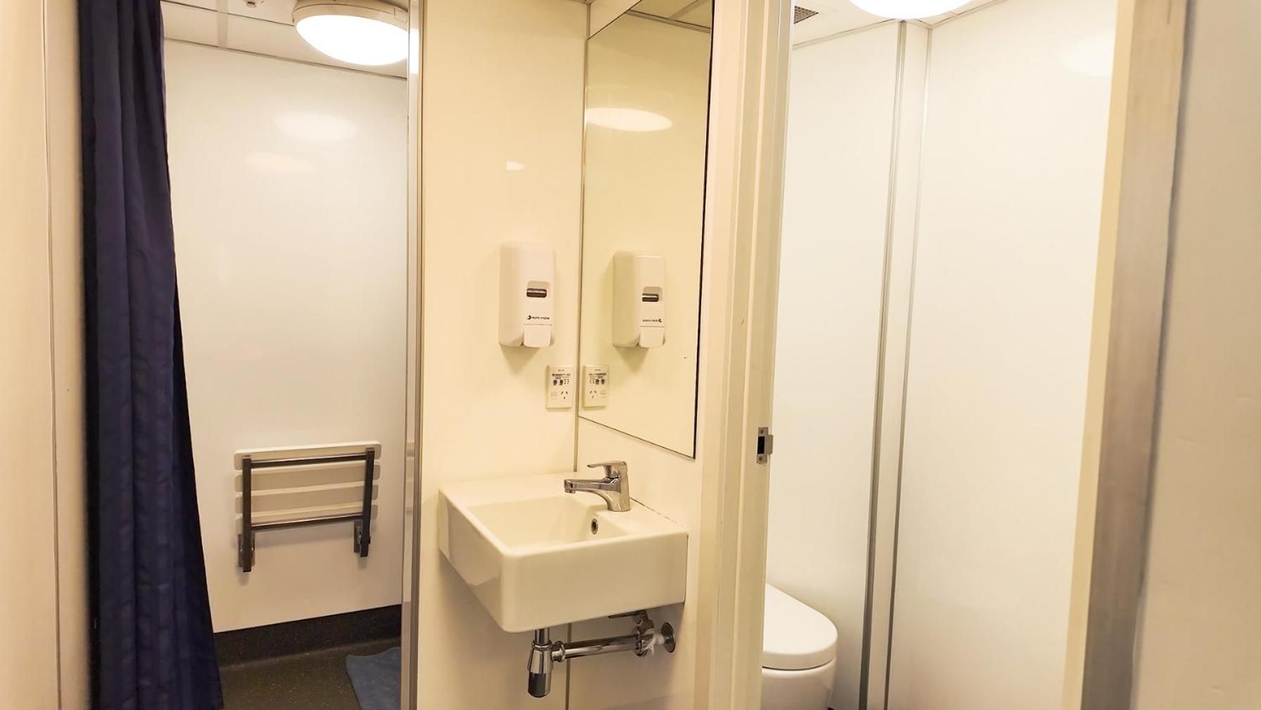 United Auckland Double or Twin Studio 3