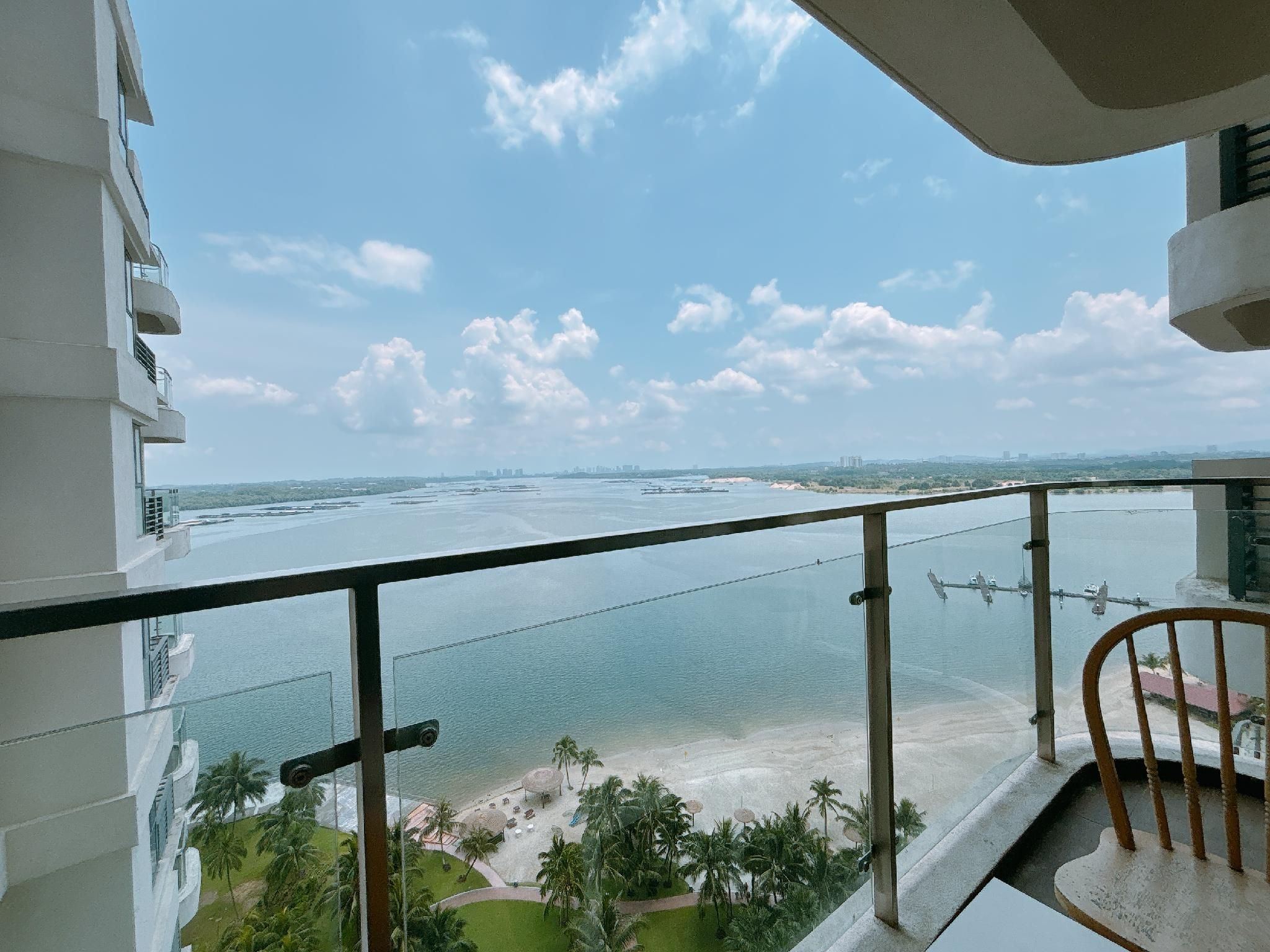 Sea View Suites