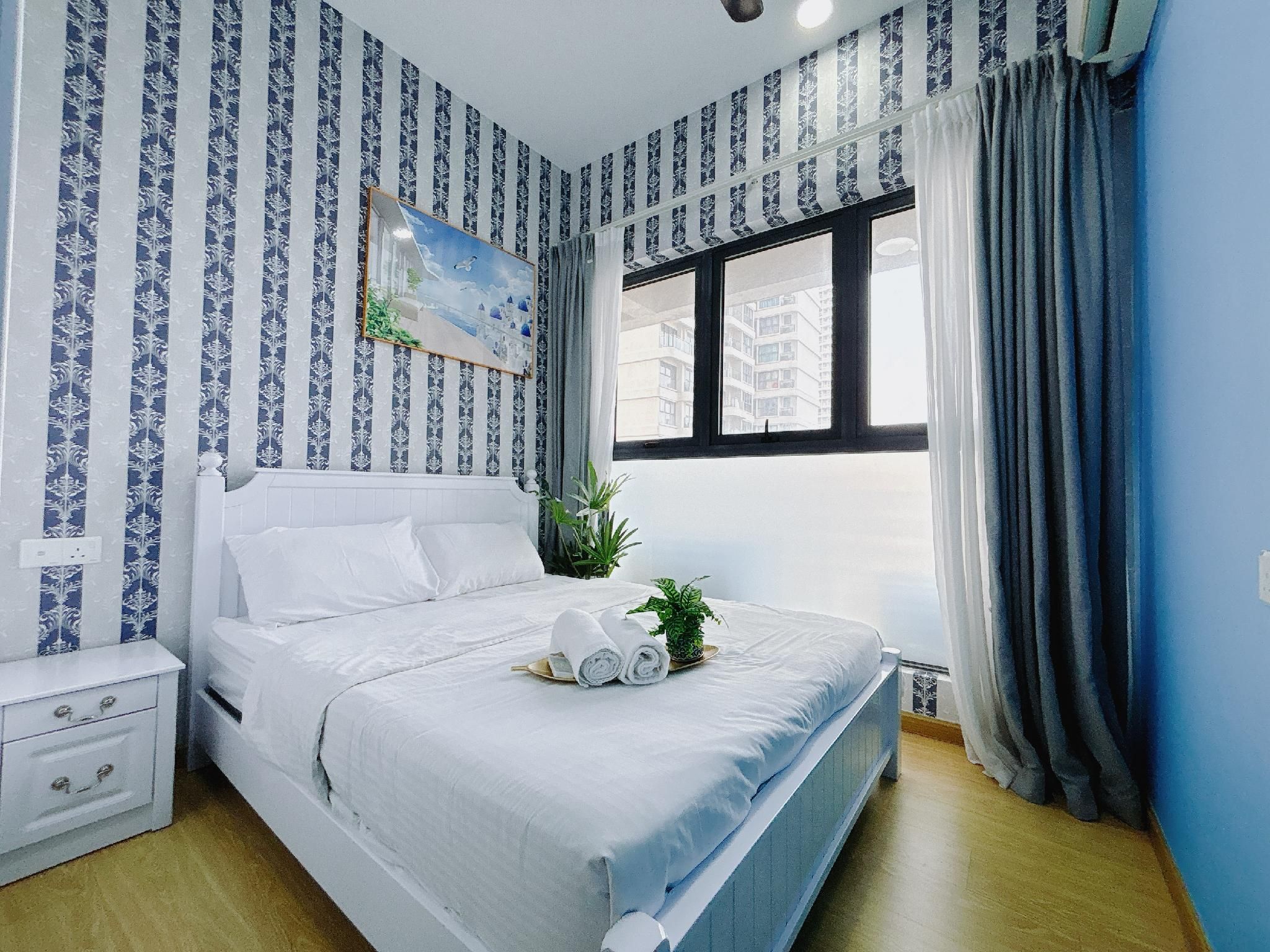 Sea View Suite with Balcony