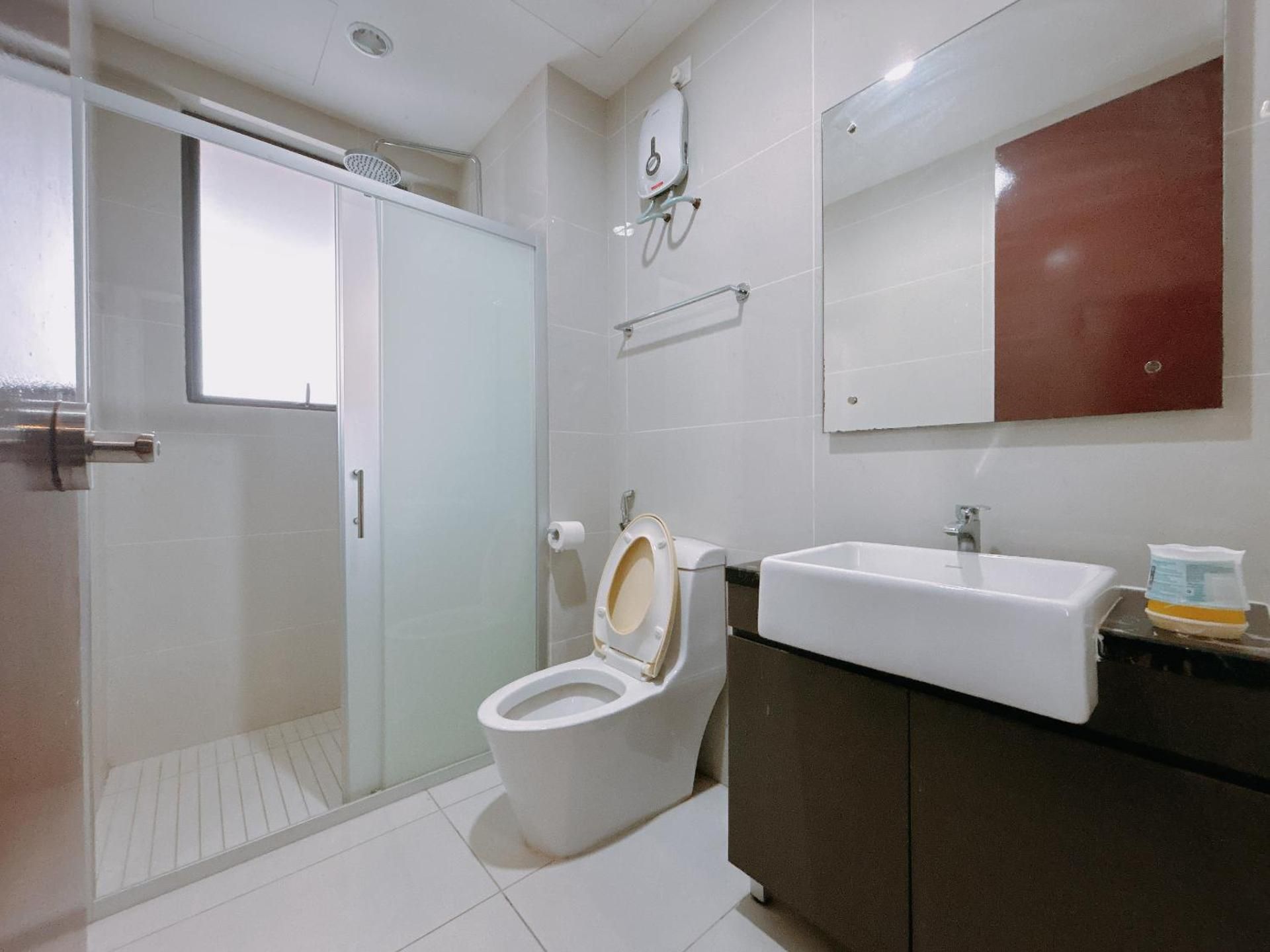 Three-Bedroom Apartment with Sea View