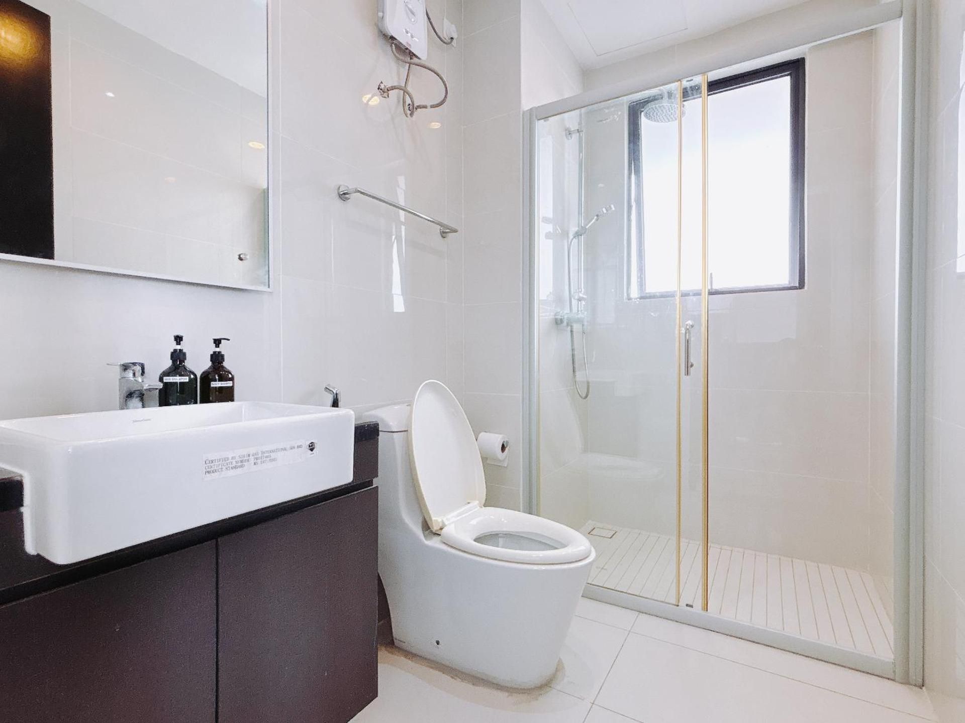 Three-Bedroom Premium Apartment with Balcony
