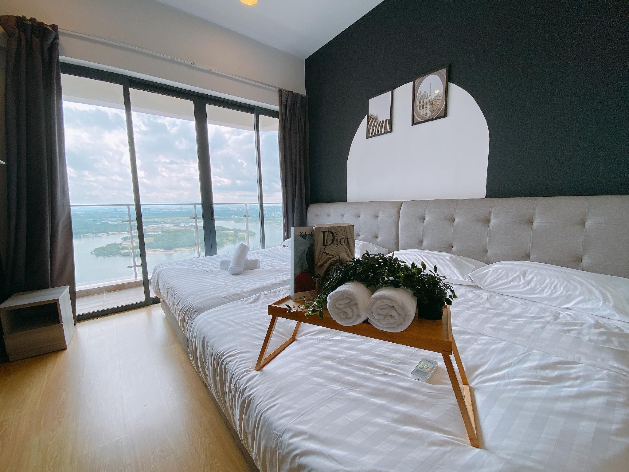 Sea View Family Room with Balcony