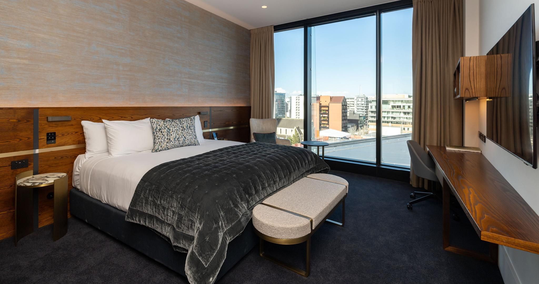 Elite Room