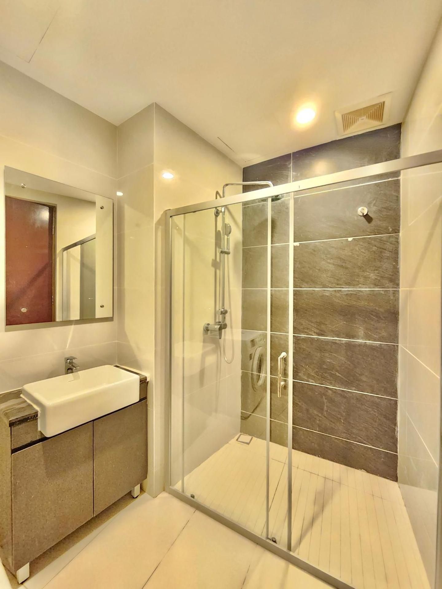 King Suite with Sea View