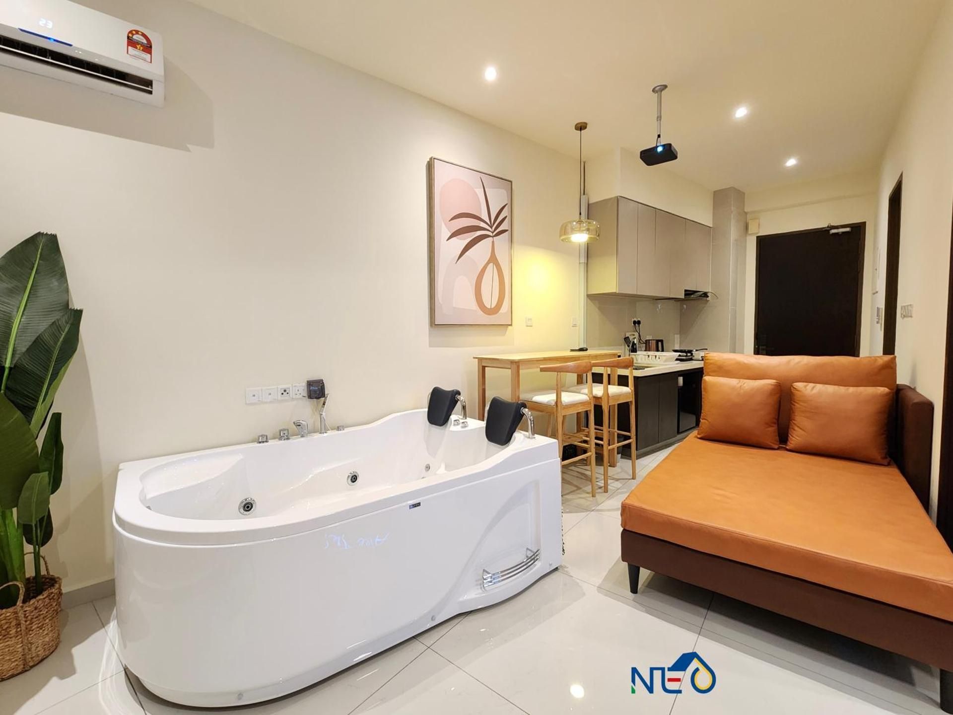 King Suite with Spa Bath