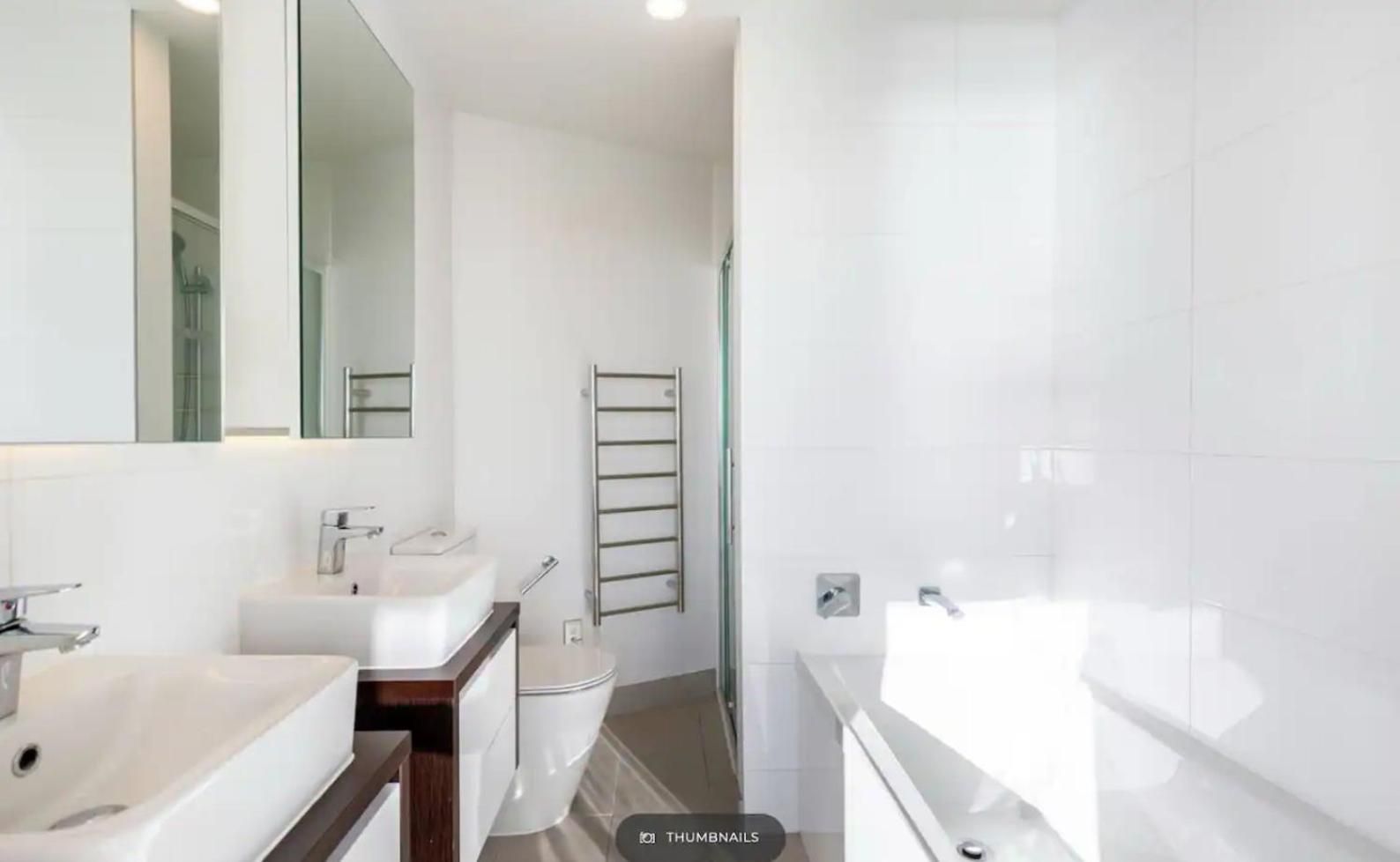 Two-Bedroom Deluxe Apartment with Harbor View