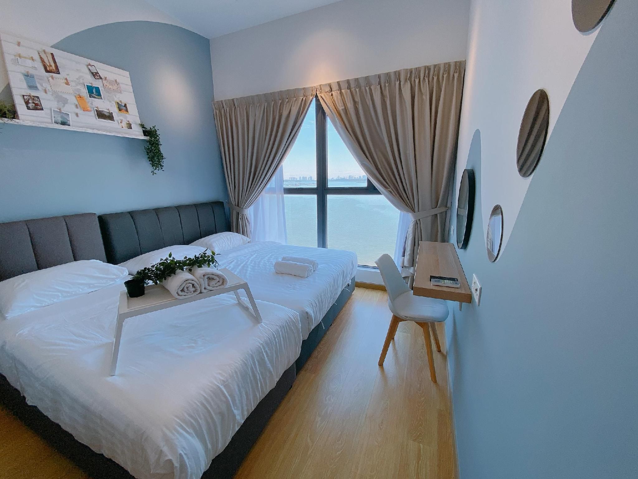 Seaview Beachfront Room
