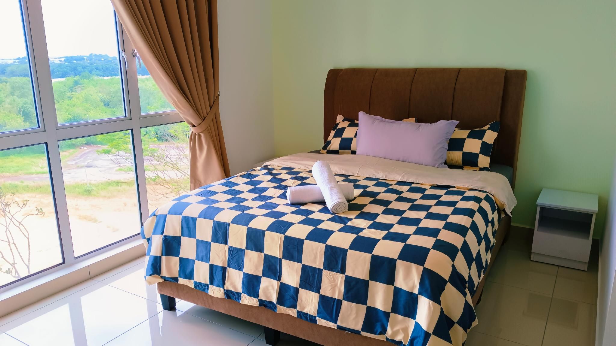 Junior Suite - 2 Beds with Balcony
