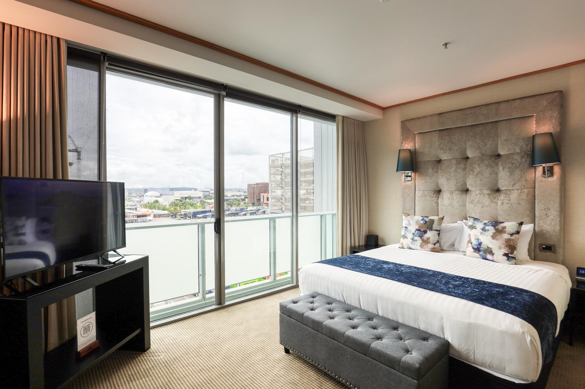 King Accessible Room