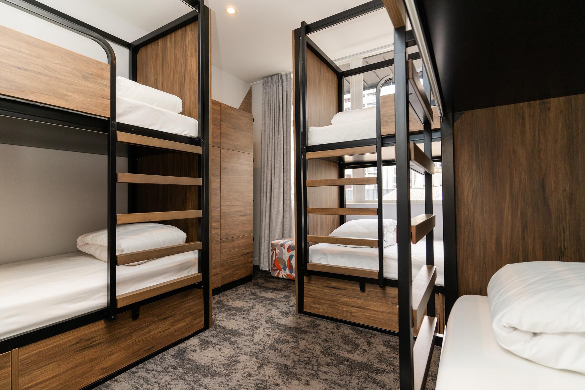 Bed in 6 Bed Mixed Dormitory