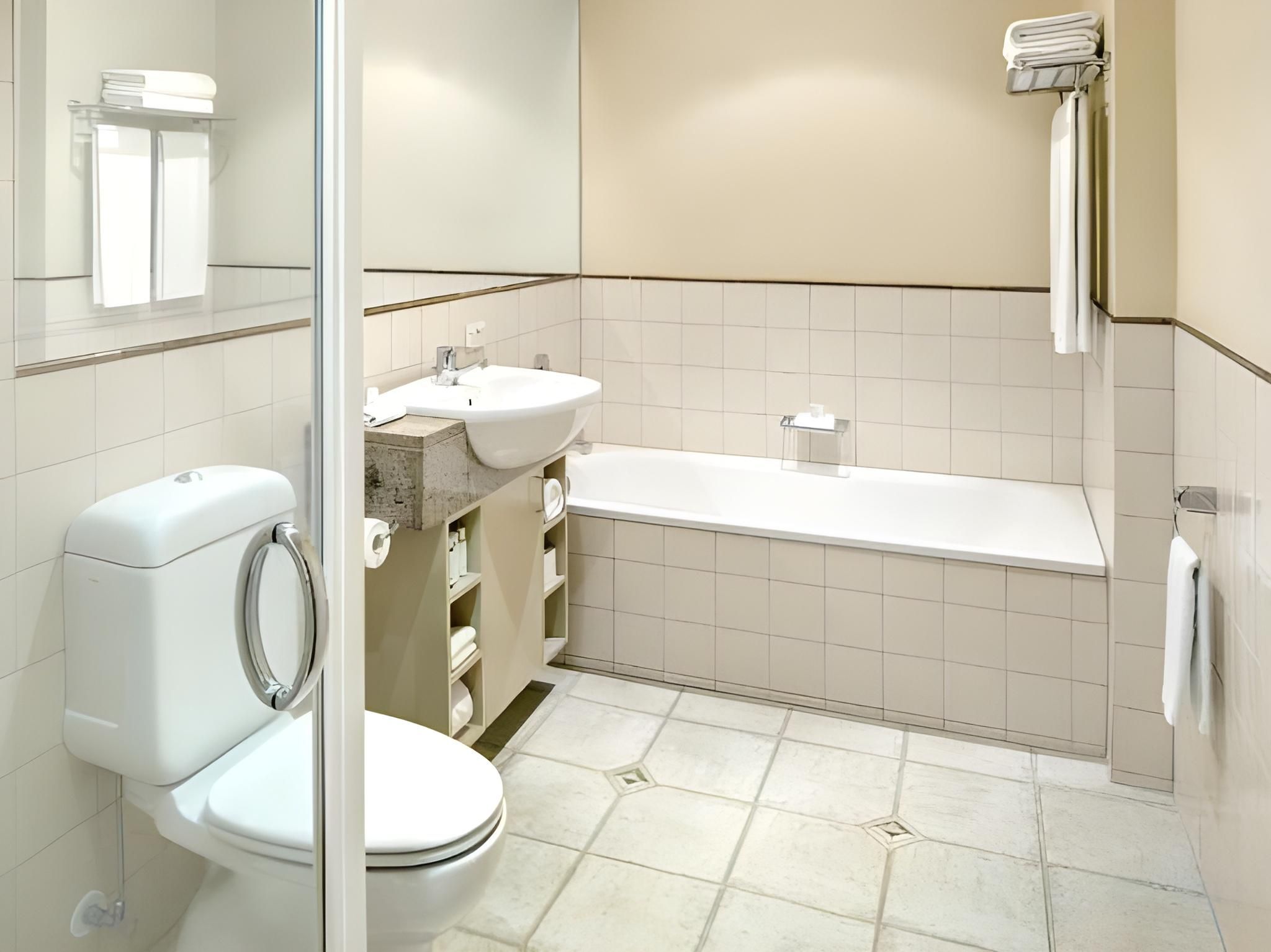 Executive Two Bedroom Apartment with Balcony