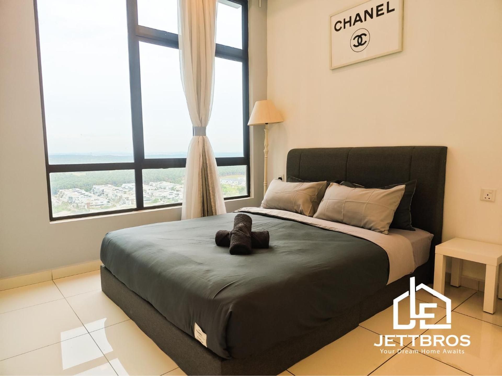 Two-Bedroom Apartment with Pool View