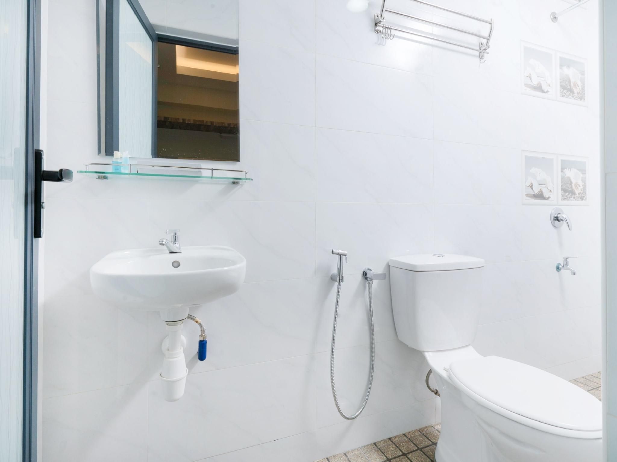 b12fdfb9f1bb29d55e7e1475e871b563