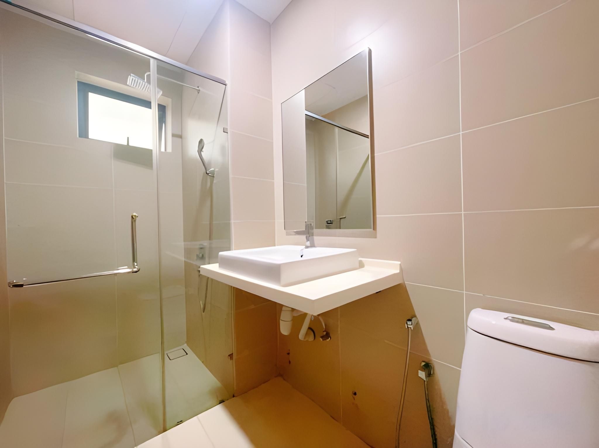 One Bedroom Apartment