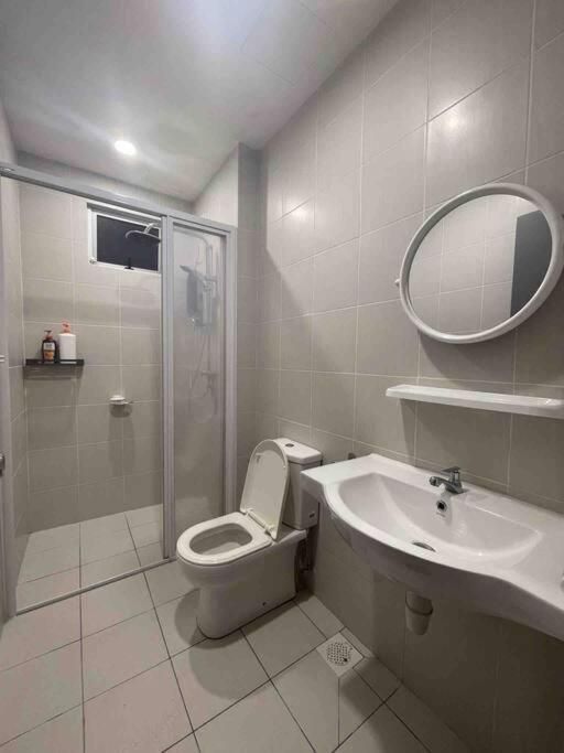 Three-Bedroom Apartment with Balcony
