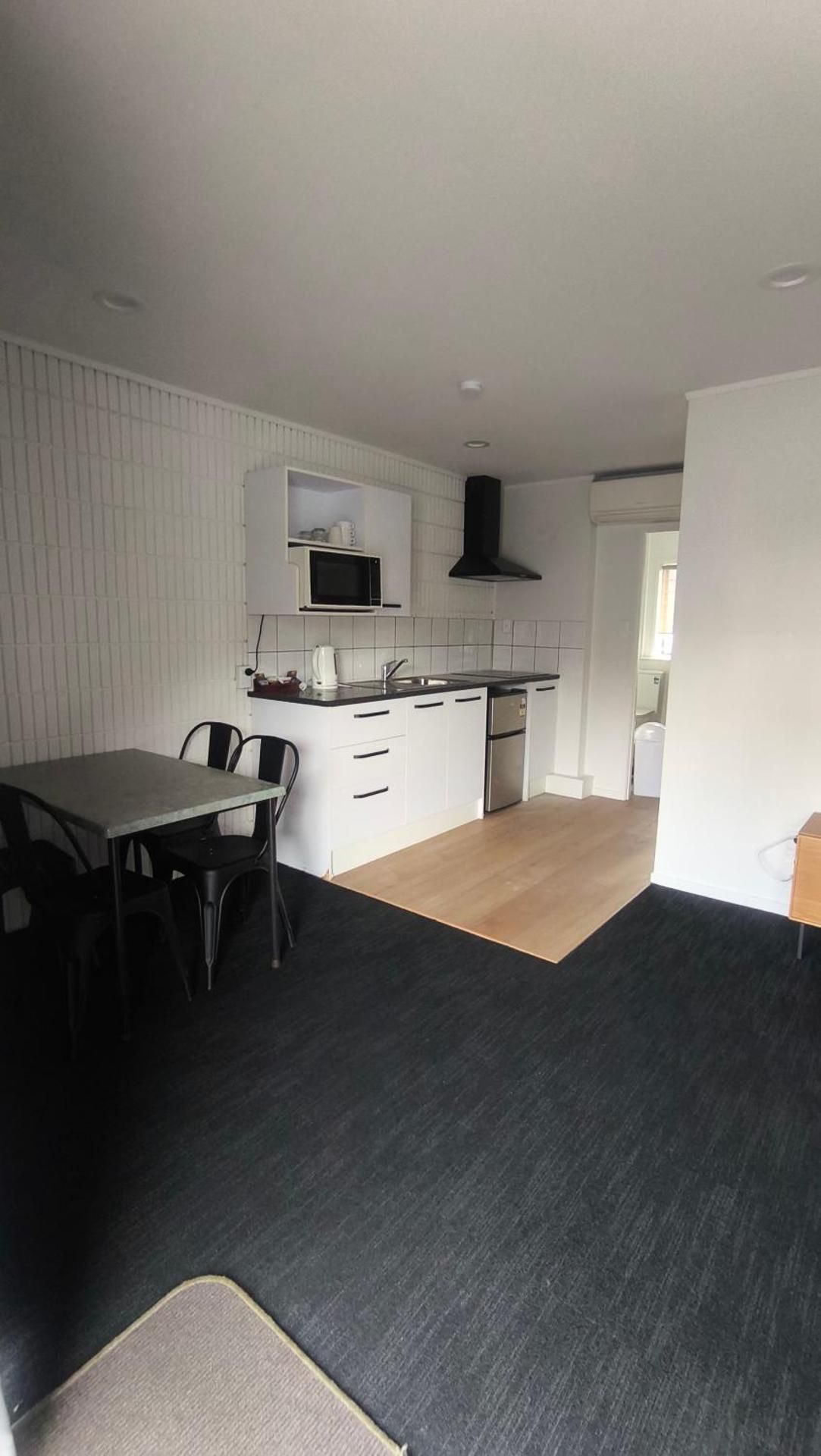 Pakuranga Motor Lodge Family Room 3