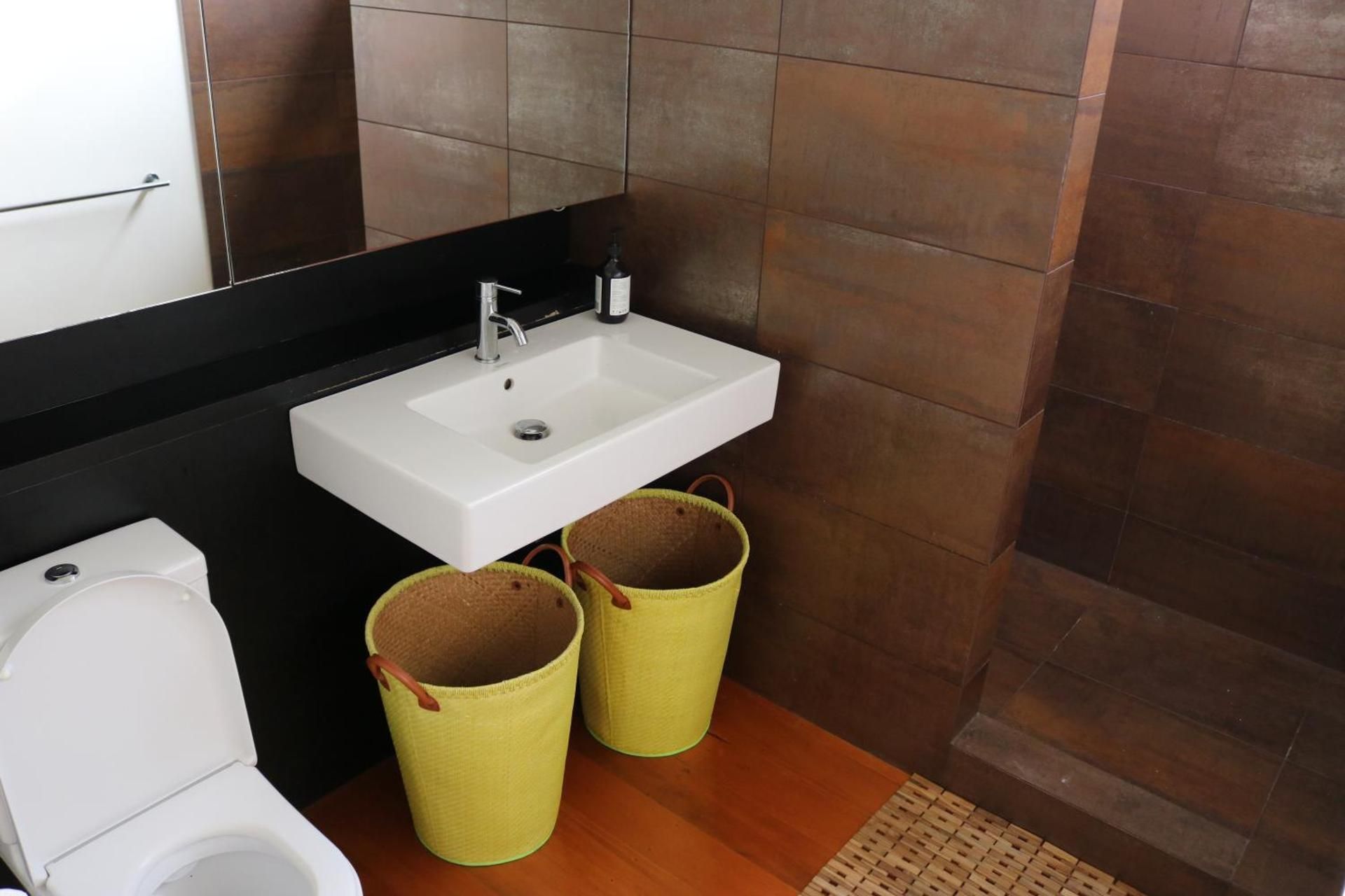 Deluxe Double Room with Shared Bathroom - Marpa