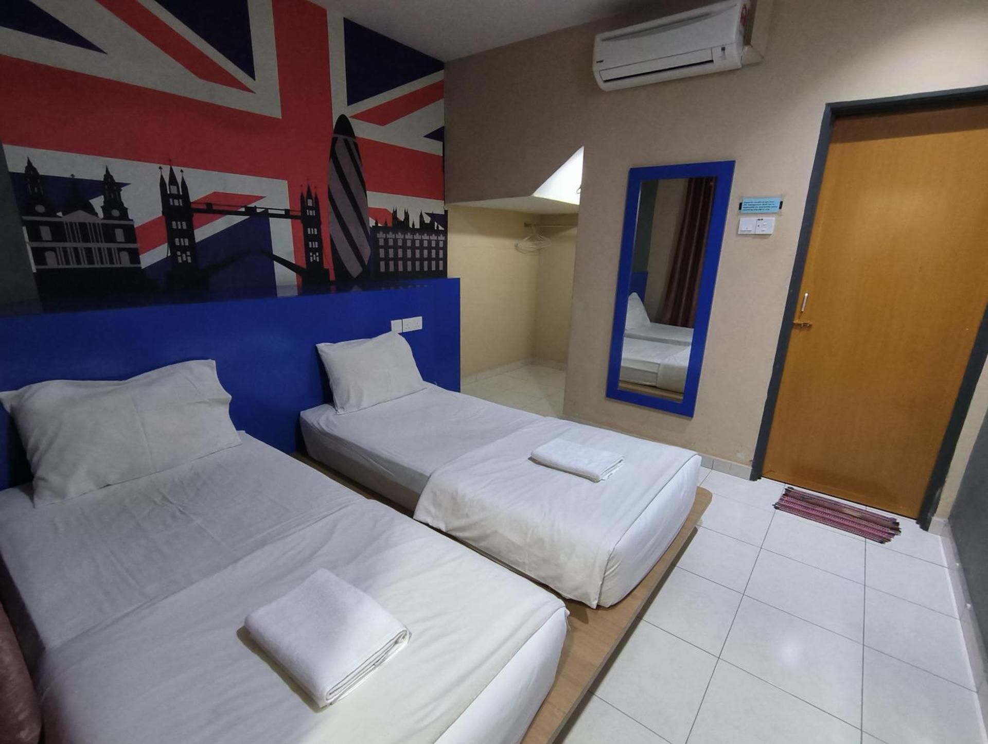 Deluxe Twin Room