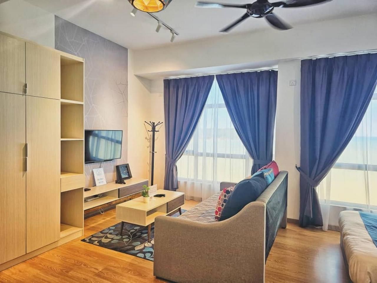 Studio with Sea View