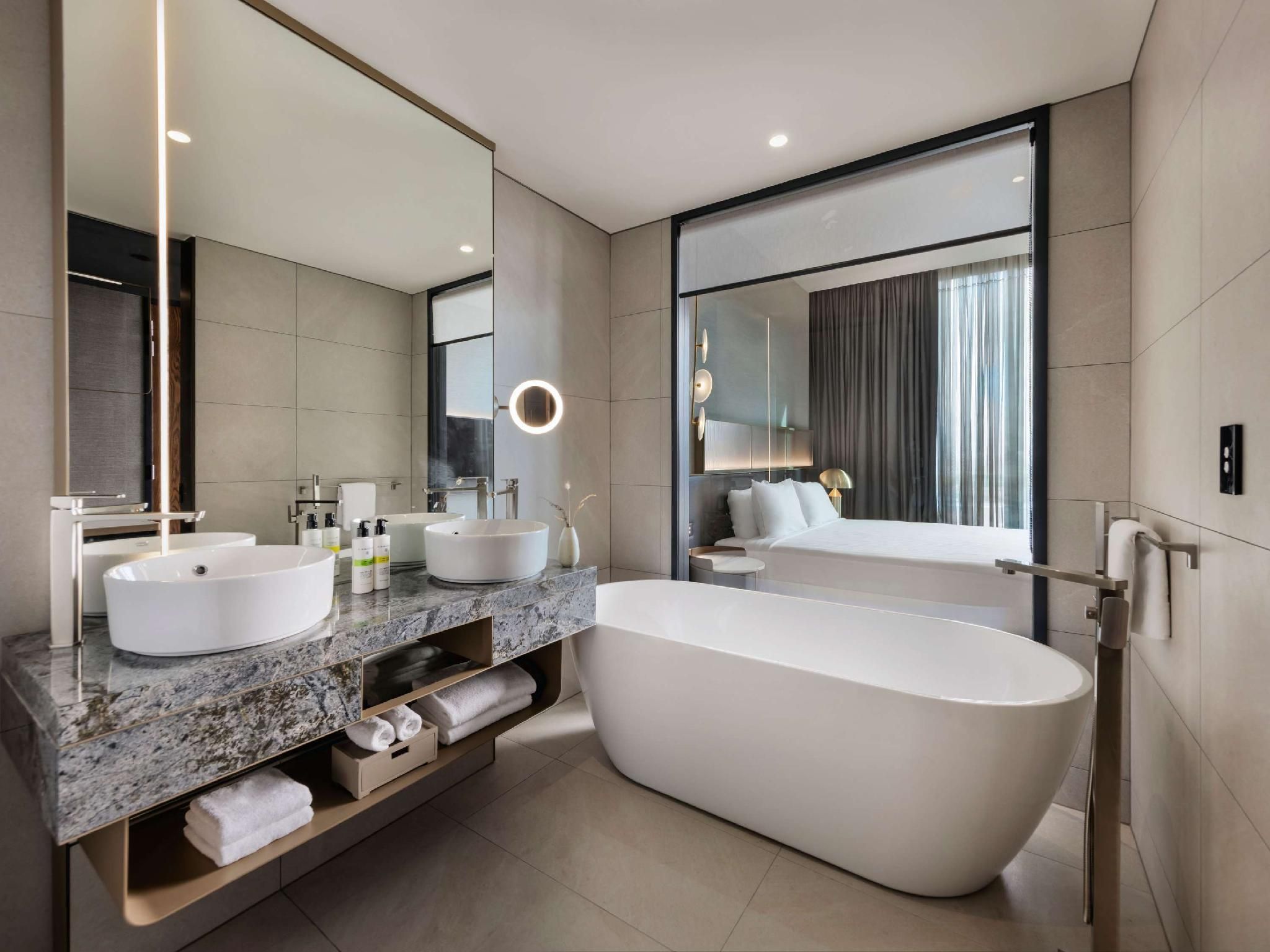 Executive Suite with 1 King bed