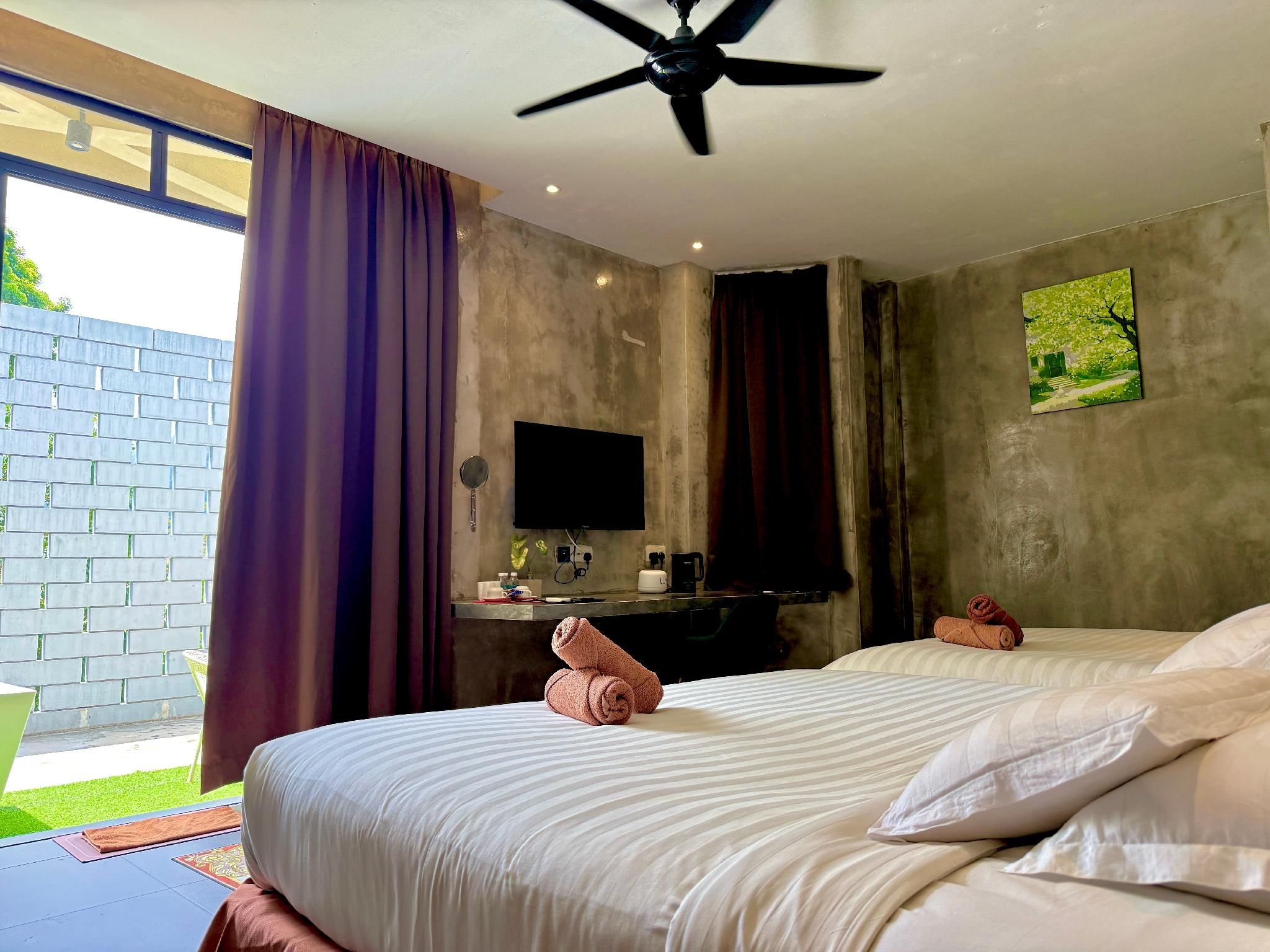 Grand View Deluxe Room