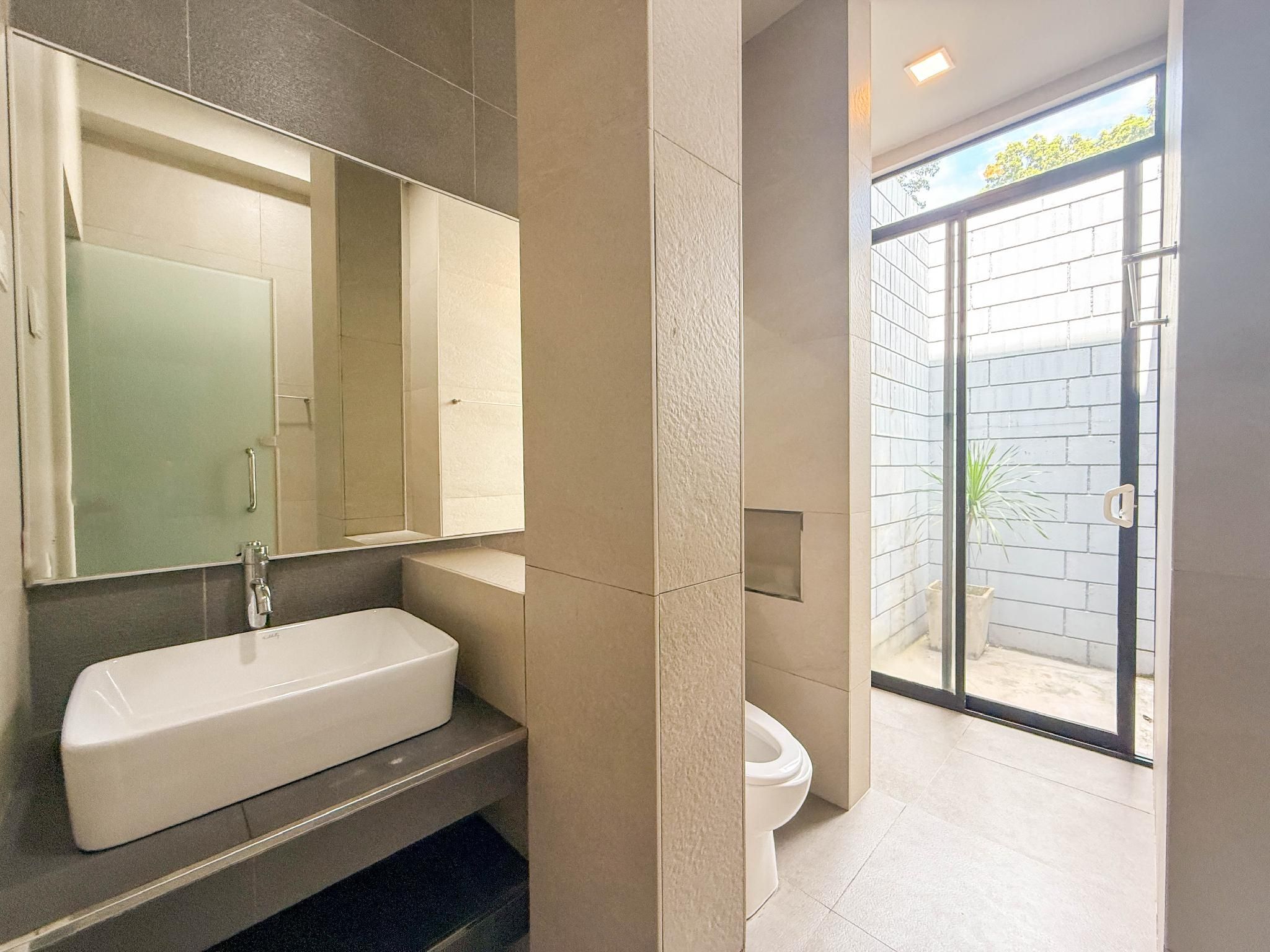 Deluxe Quad Room