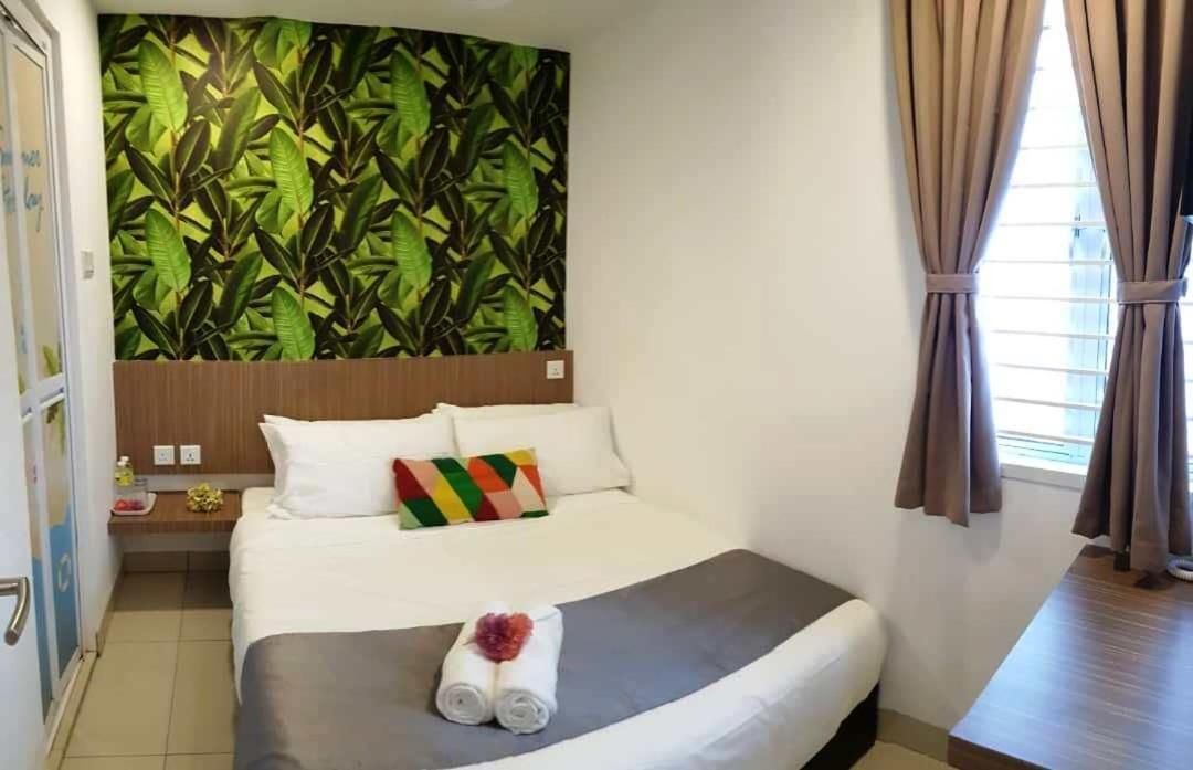 Teruntum 96 Guest House Deluxe 2