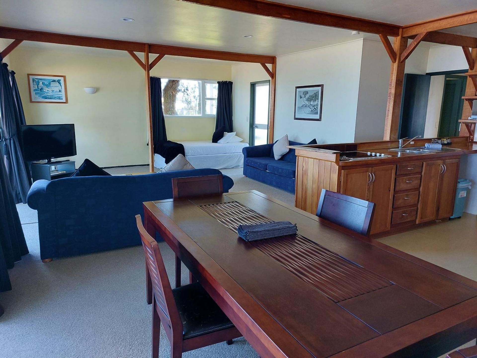 Family Room with Sea View