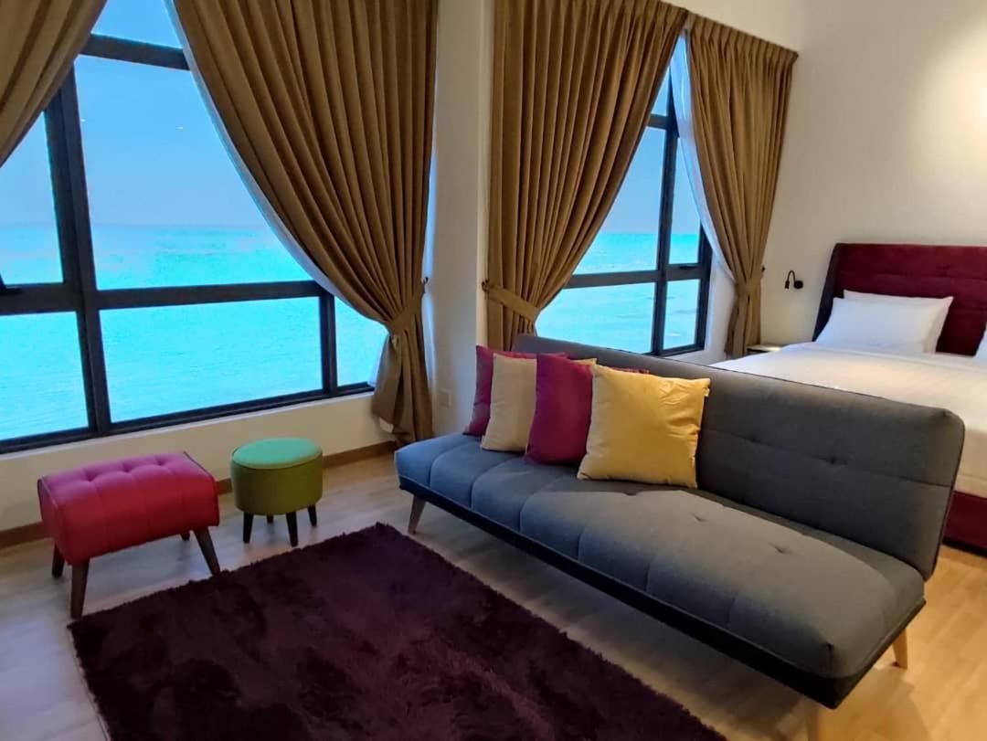 Studio with Sea View