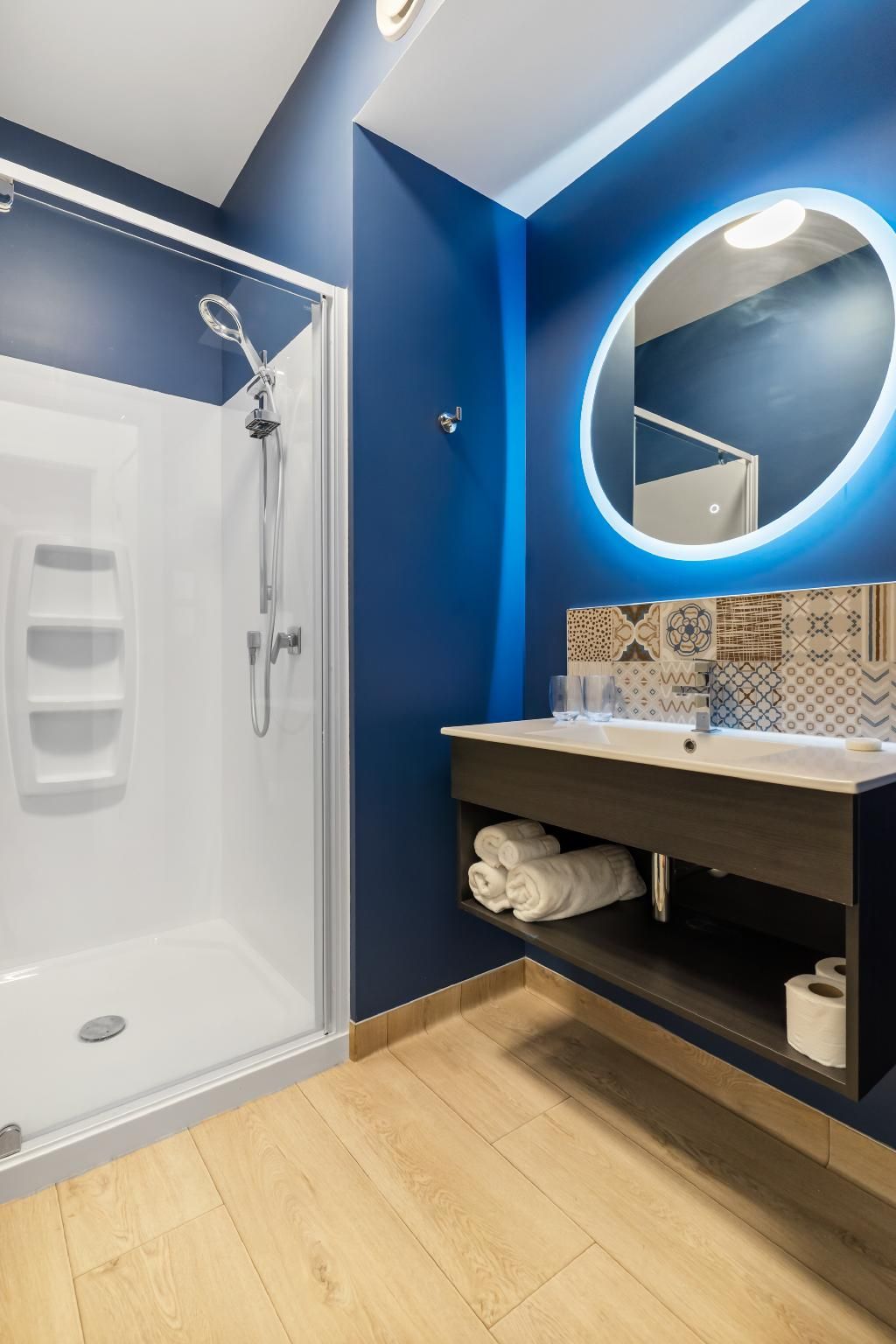 3-Bedroom Apartment