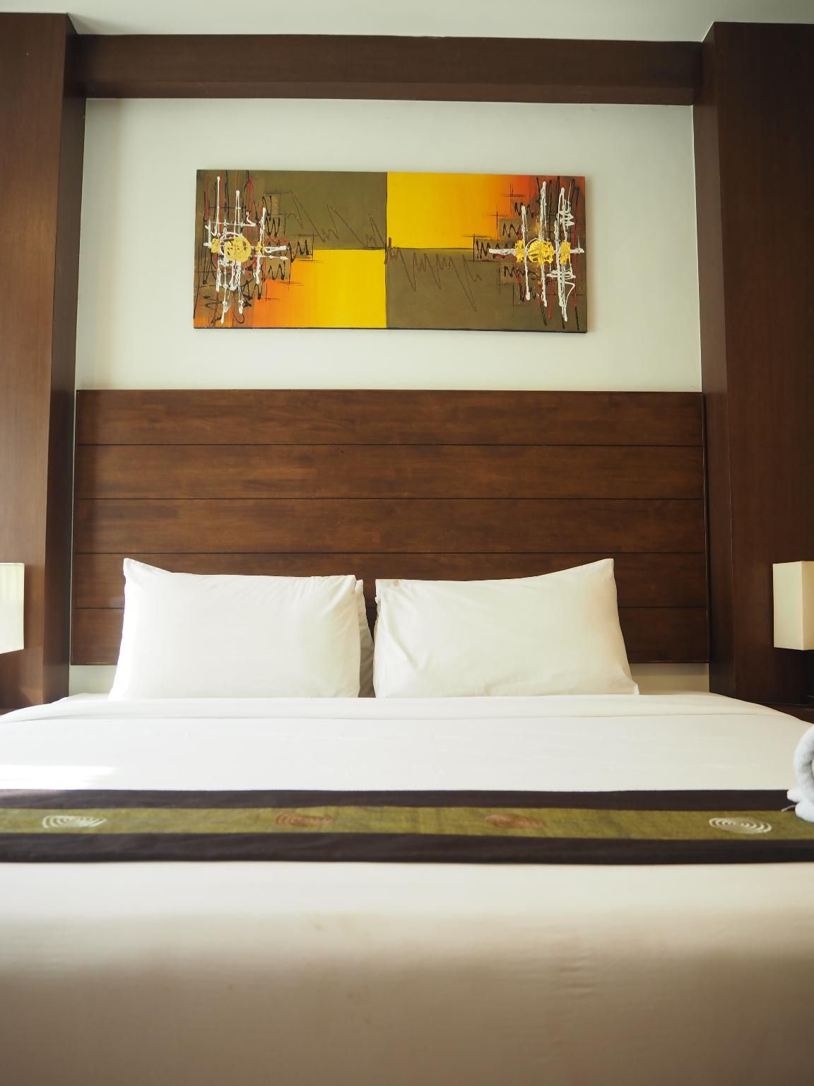 Samsuria by the Beach 2 Bedroom Apartment with Garden View & Balcony 2