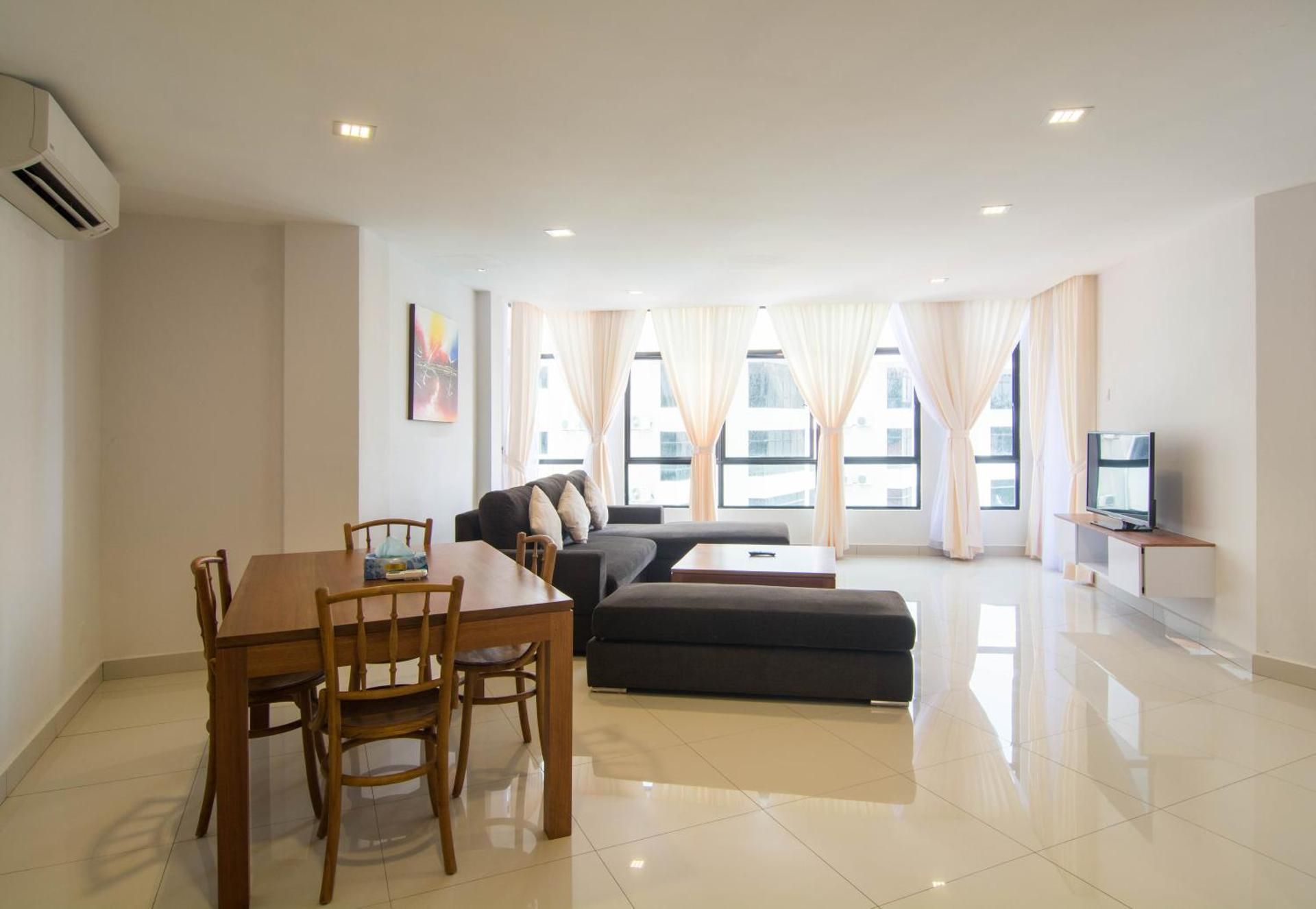 2 Bedroom Apartment