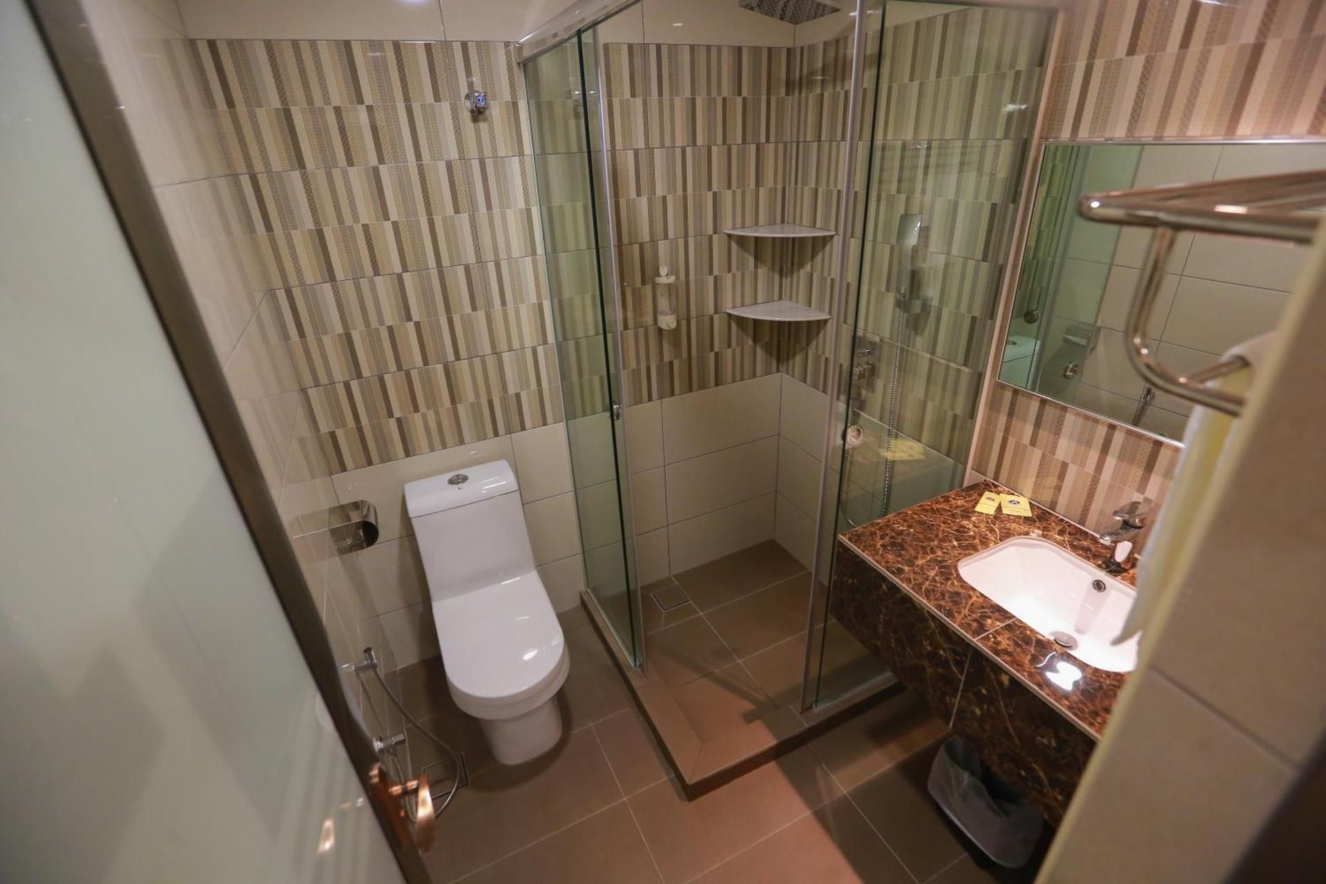 Standard Twin Room without Window