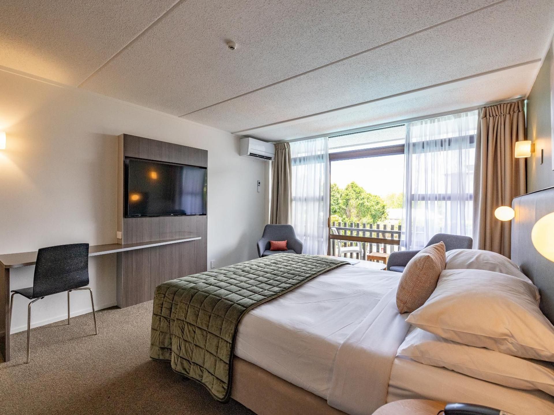 Superior King Room with Balcony