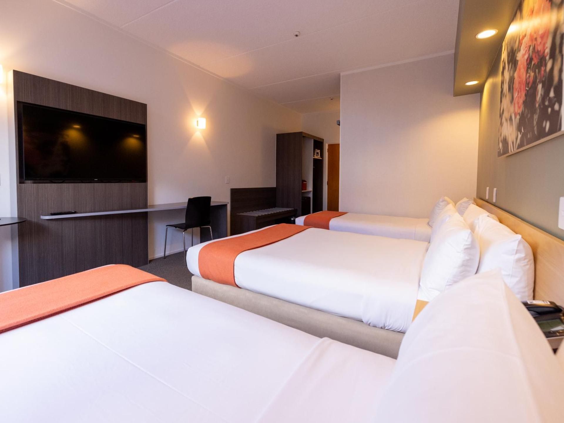 Superior Triple Room