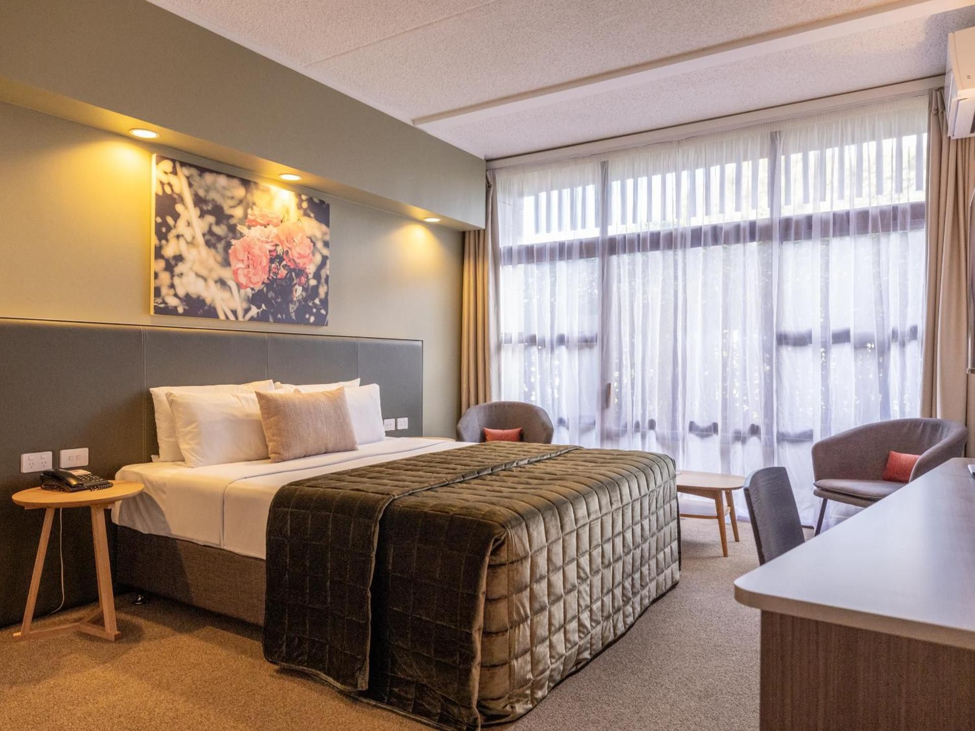 Superior King Room