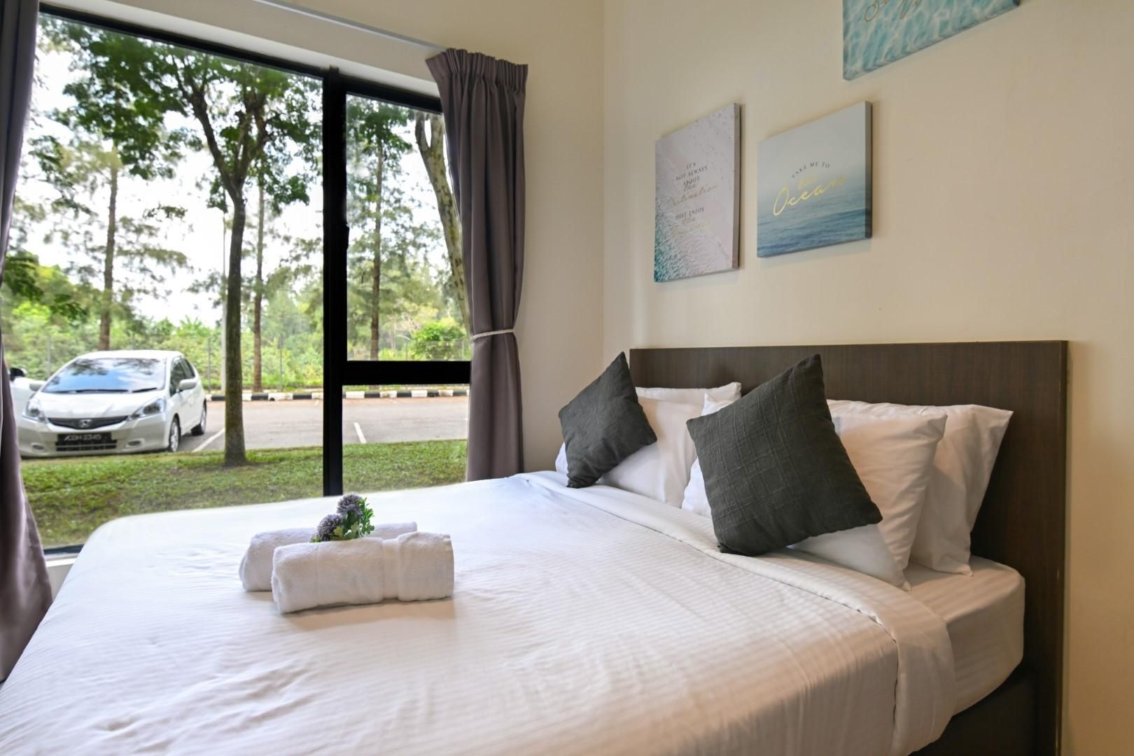 Ground Floor 2-Bedroom Family Apartment
