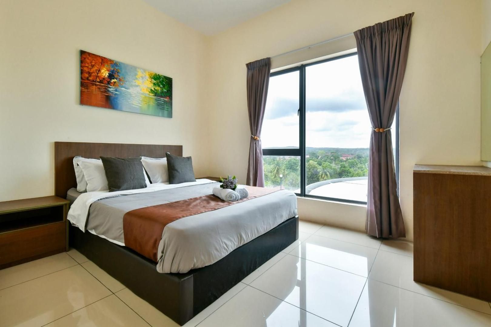 One-Bedroom Apartment