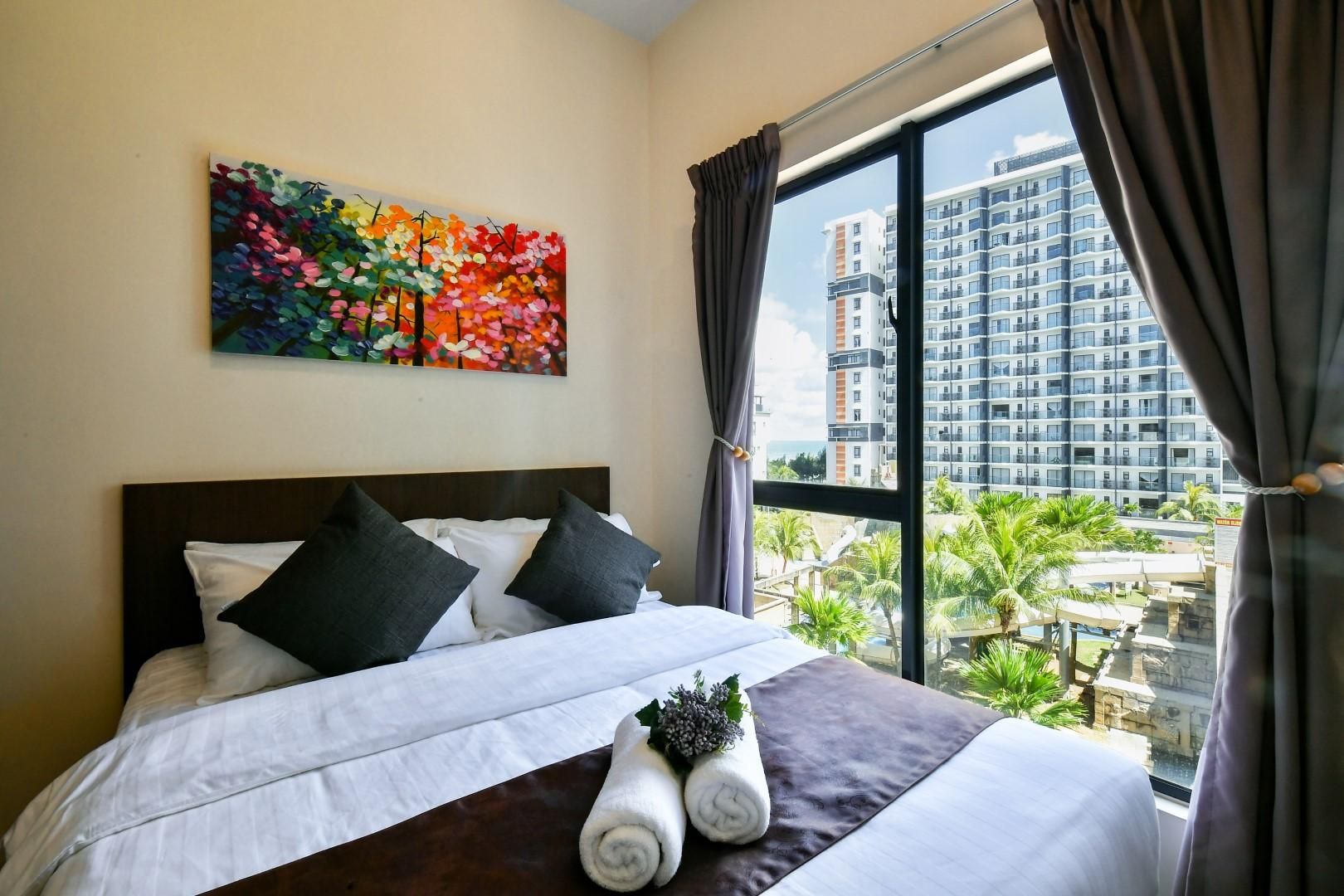 2 Bedroom