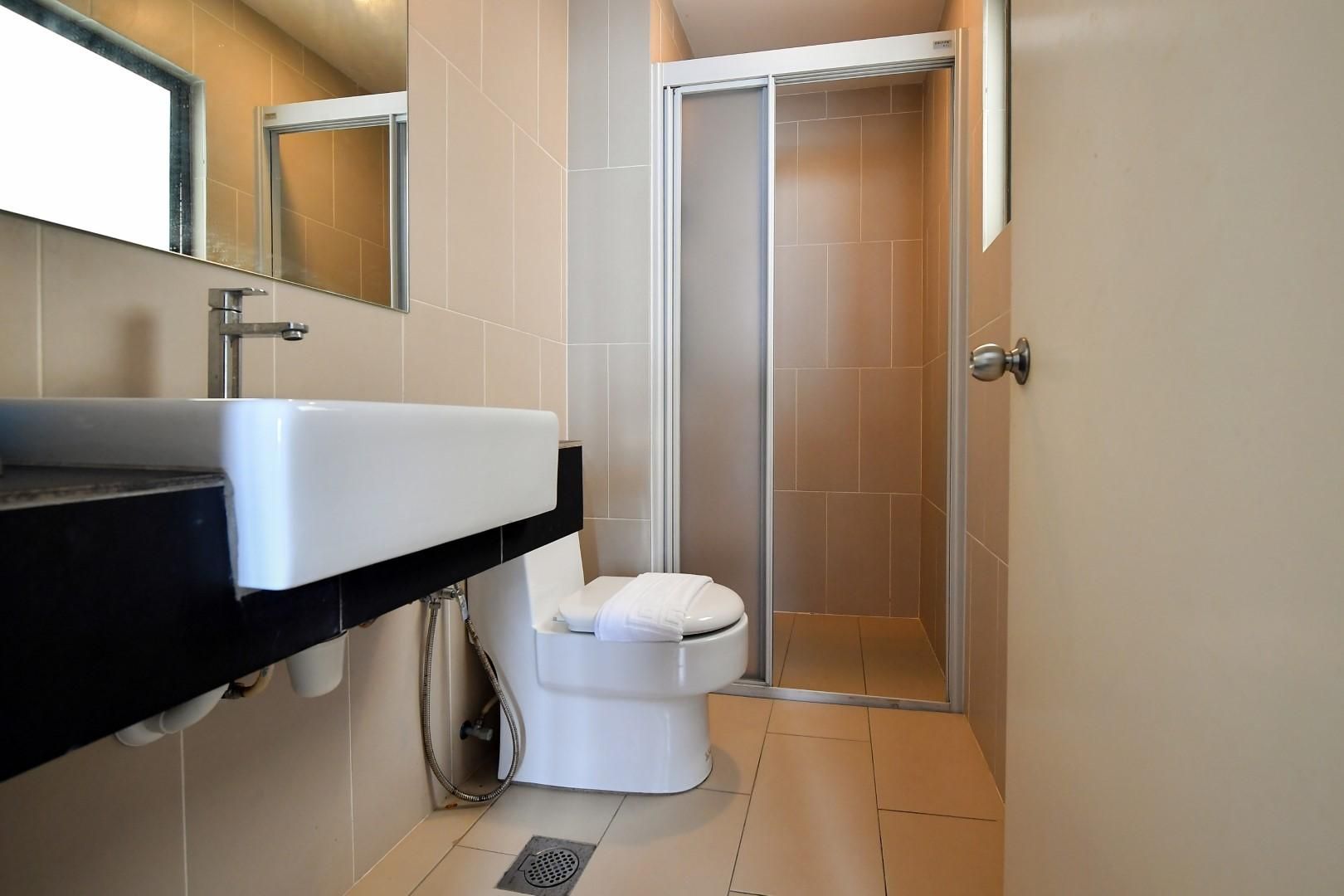 Deluxe Apartment with Balcony - Non-Smoking