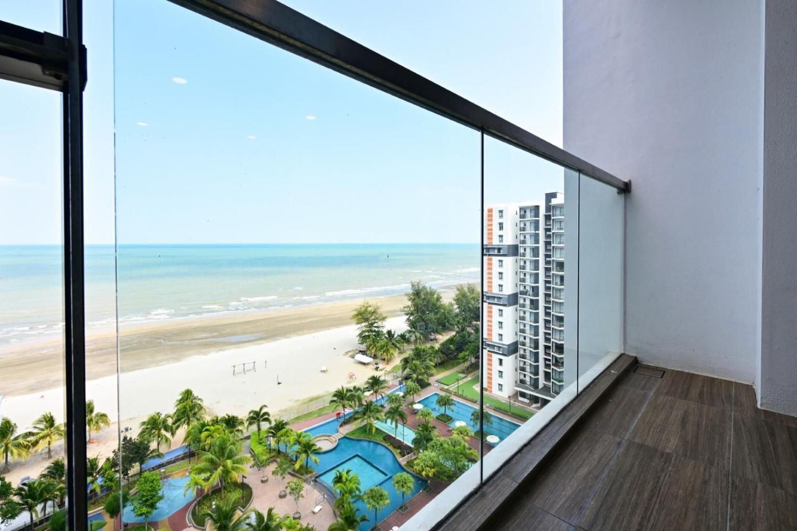 Timurbay Seafront By THM Two-Bedroom Apartment 2
